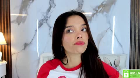 Hannahill69 online show from 1, 2, 2025