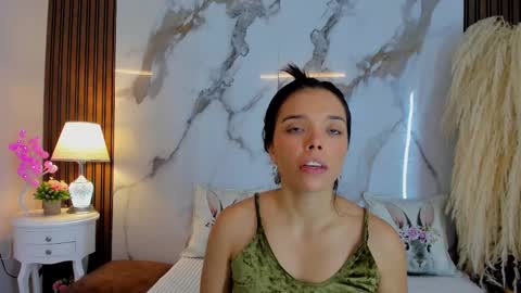 Hannahill69 online show from 21, 2, 2025