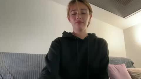 hannahinto online show from 13, 10, 2025