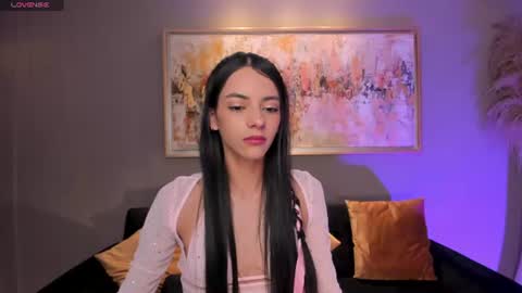 Snapshot of hannahjamesx chatting on 8, 7, 2026 HANNAH J online show from 8, 7, 2026