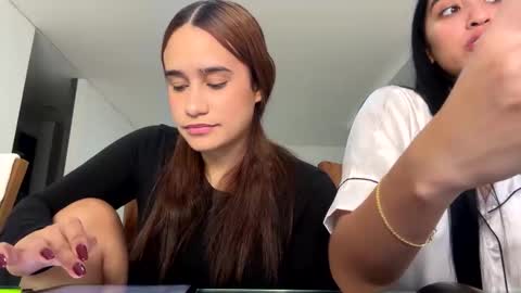 hannakoff online show from 10, 1, 2025