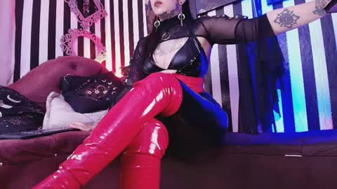 FOLLOW ME INTA MOONXMAFE online show from 23, 11, 2025