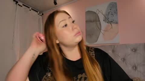 hannamartinn_ online show from 24, 4, 2026