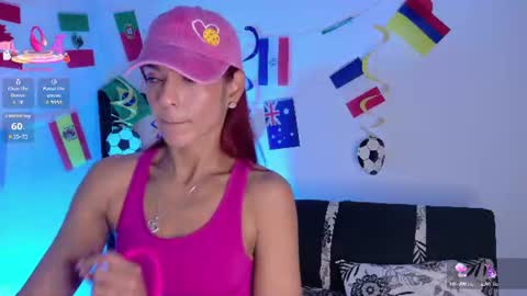 Snapshot of hannapettit12 chatting on 8, 7, 2026 hanna pettit online show from 8, 7, 2026