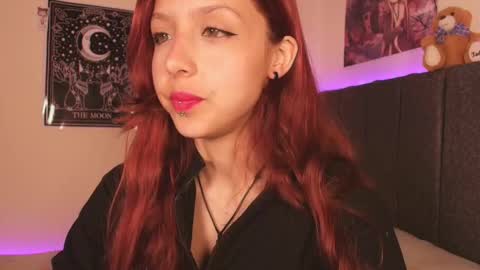 Snapshot of hanniesmile chatting on 15, 9, 2025 Hanni online show from 15, 9, 2025