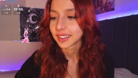 Snapshot of hanniesmile chatting on 5, 10, 2025 Hanni online show from 5, 10, 2025