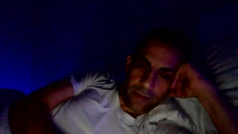 Snapshot of happy2334 chatting on 5, 3, 2025 skysky6969 online show from 5, 3, 2025