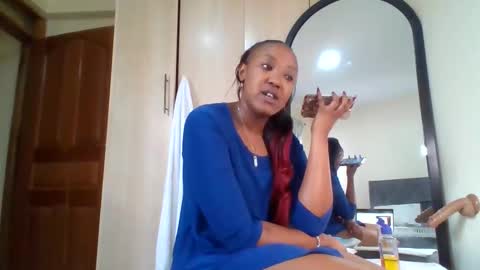 happy_berries online show from 6, 5, 2026