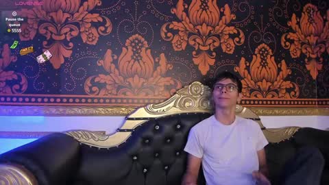 Snapshot of happy_cream_ chatting on 22, 12, 2024 happy_cream_ online show from 22, 12, 2024