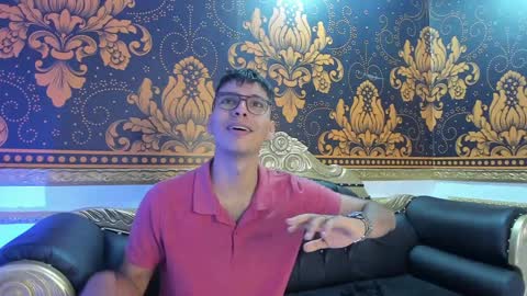 Snapshot of happy_cream_ chatting on 26, 12, 2024 happy_cream_ online show from 26, 12, 2024