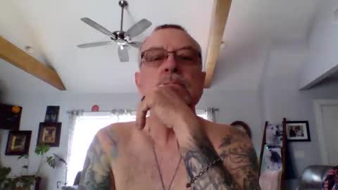 Snapshot of happynudist7373 chatting on 13, 4, 2026 happynudist7373 online show from 13, 4, 2026