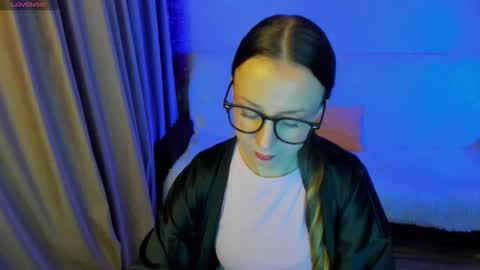 Stephanie online show from 11, 10, 2025