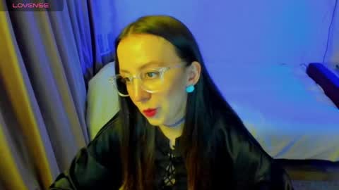 Stephanie online show from 24, 4, 2026