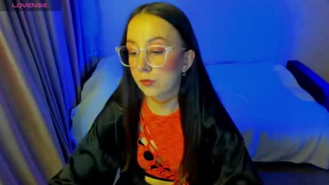Stephanie online show from 19, 6, 2026