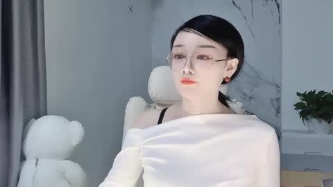 Daisy online show from 11, 3, 2025