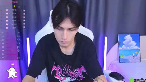 Mark online show from 4, 11, 2025