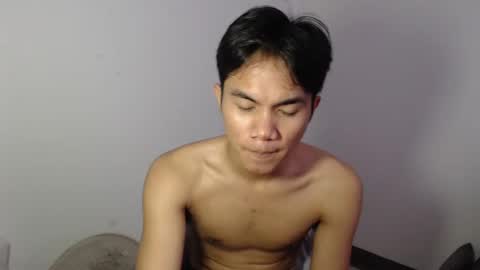 Snapshot of hard_bry chatting on 10, 3, 2025 hard_bry online show from 10, 3, 2025