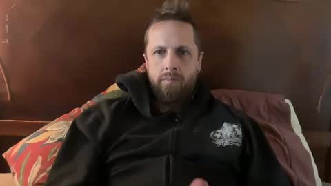 Snapshot of hard_t00l_84 chatting on 1, 10, 2025 hard_t00l_84 online show from 1, 10, 2025