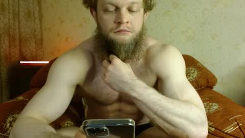 Valentino Hard online show from 8, 11, 2025