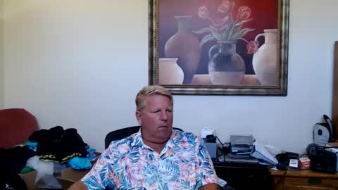 Steele and Cassie online show from 1, 6, 2026