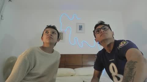 Snapshot of hardcoreheat_ind chatting on 26, 2, 2026 kade and demi independent models online show from 26, 2, 2026