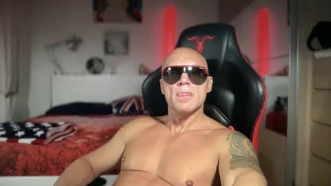 MATTSTEEL - ITALIAN STALLION online show from 25, 9, 2025