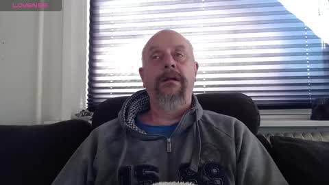 MrLazy online show from 21, 11, 2025