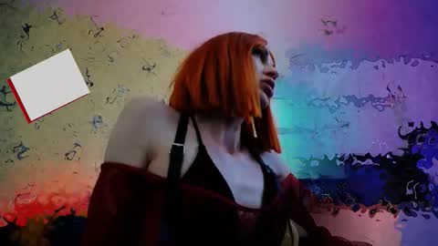 Miss Hardy online show from 2, 11, 2025