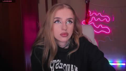 Julia online show from 3, 1, 2025