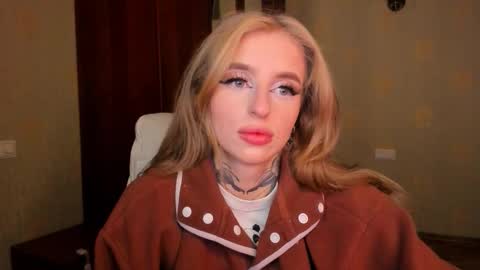 Julia online show from 10, 10, 2025