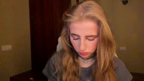 Julia online show from 7, 11, 2025