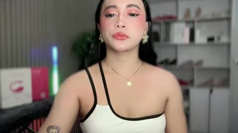 Snapshot of harley_queen69x chatting on 19, 9, 2025 BABY KIMMY online show from 19, 9, 2025