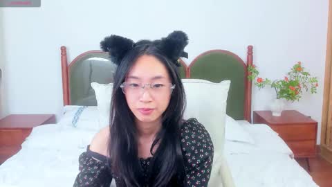 Snapshot of harriethelen chatting on 4, 3, 2026 helen online show from 4, 3, 2026