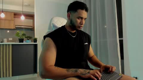 Harry Zandes online show from 28, 12, 2024