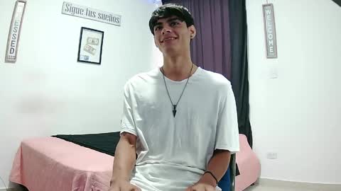 harry thomson online show from 25, 4, 2026