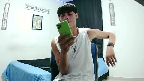 Snapshot of harrythomson1 chatting on 10, 5, 2026 harry thomson online show from 10, 5, 2026