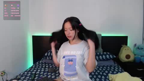 Snapshot of haru_420 chatting on 9, 9, 2025 Sofia Damin online show from 9, 9, 2025