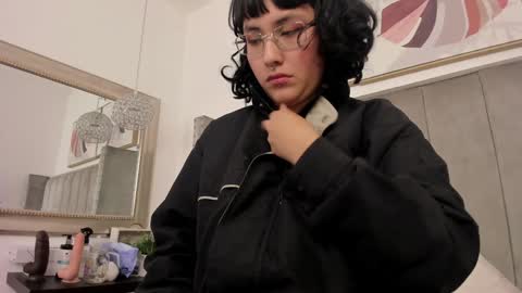 Haru Bonny online show from 16, 1, 2025