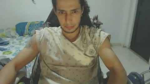 Snapshot of hasani_savala chatting on 18, 9, 2025 Hasani online show from 18, 9, 2025