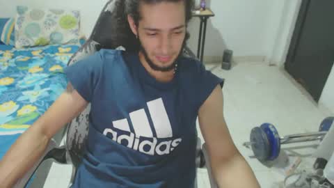 Snapshot of hasani_savala chatting on 18, 10, 2025 Hasani online show from 18, 10, 2025