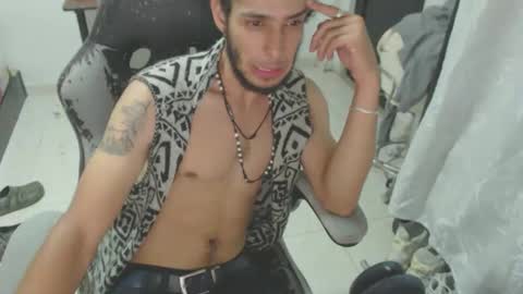 Snapshot of hasani_savala chatting on 26, 10, 2025 Hasani online show from 26, 10, 2025