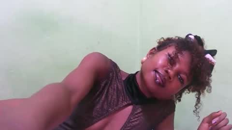 hasleyinah online show from 16, 4, 2026