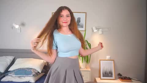 Snapshot of hasta_la_kissy chatting on 26, 10, 2025 Mary online show from 26, 10, 2025