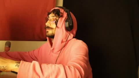 Snapshot of hatsumotokyoto chatting on 13, 2, 2025 More content 2 online show from 13, 2, 2025