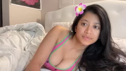 Snapshot of hawaiigirl_ chatting on 5, 6, 2026 hawaiigirl_ online show from 5, 6, 2026