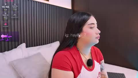 Snapshot of hay1_ chatting on 30, 7, 2026 haylie See you tonight at 8pm Colombia time online show from 30, 7, 2026