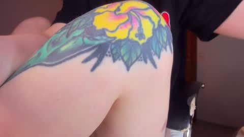  Elle   online show from 26, 2, 2025