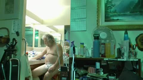 haysay722354422 online show from 27, 6, 2026
