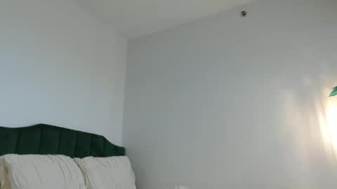 Hazel online show from 9, 12, 2024