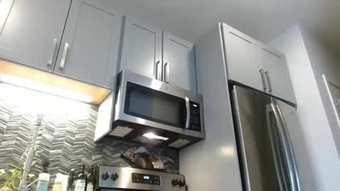 Hazel online show from 4, 1, 2025